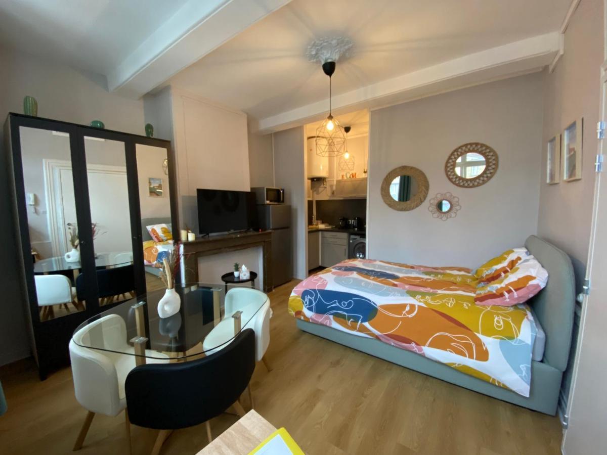 Studio En Plein Coeur De Ville Saint-Omer  Kültér fotó
