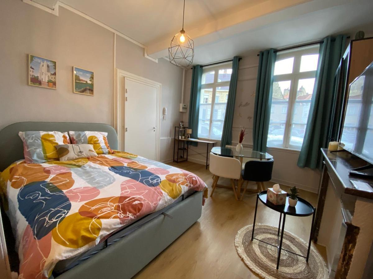 Studio En Plein Coeur De Ville Saint-Omer  Kültér fotó